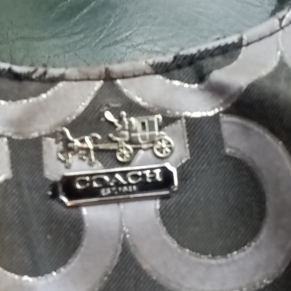 Purses - Picture 3 of 4